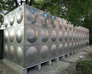 不鏽鋼熱水箱